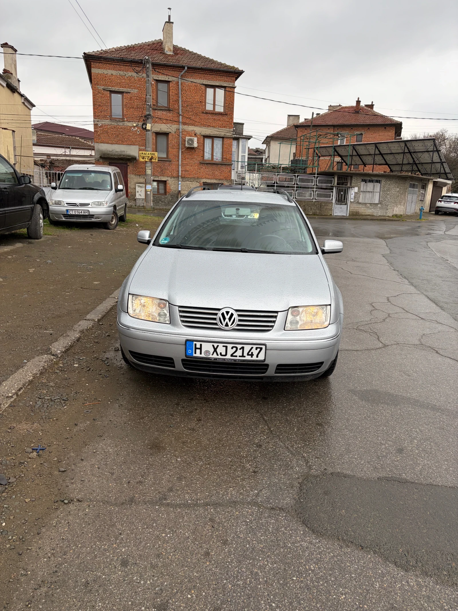 VW Bora, снимка 3 - Автомобили и джипове - 54113470