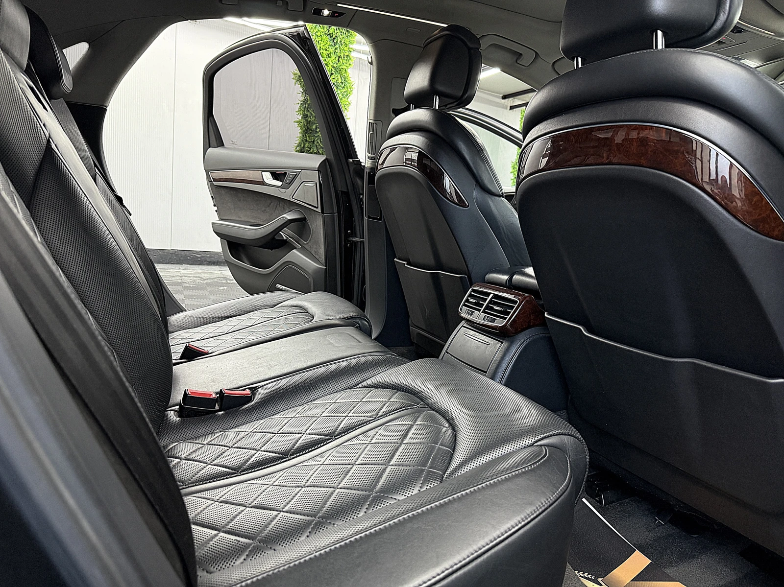 Audi A8 Keyless GO/PODGREV/NAVI/СОБСТВЕН ЛИЗИНГ, снимка 10 - Автомобили и джипове - 54604809