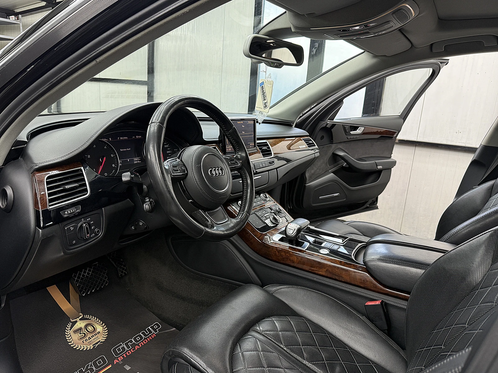 Audi A8 Keyless GO/PODGREV/NAVI/СОБСТВЕН ЛИЗИНГ, снимка 12 - Автомобили и джипове - 54604809