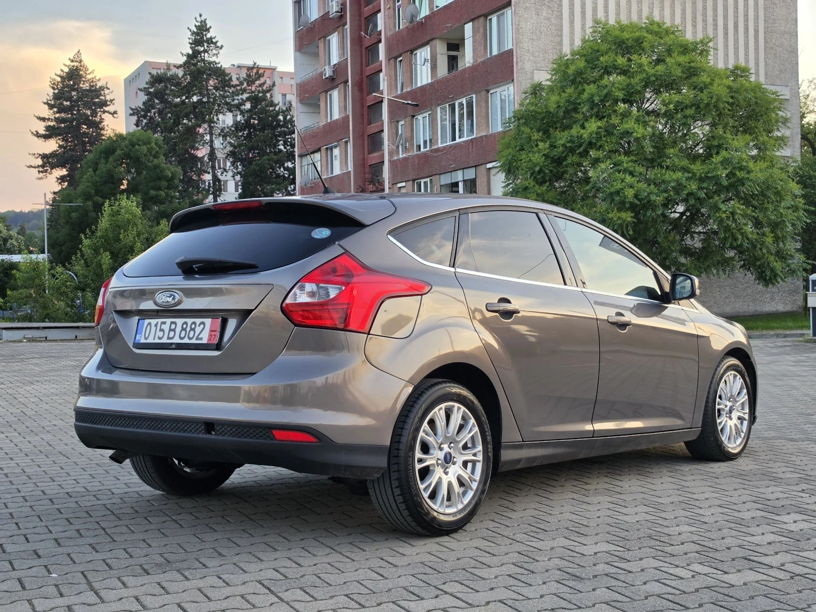 Ford Focus Titanium 1.6 TDCi, снимка 5 - Автомобили и джипове - 54861162