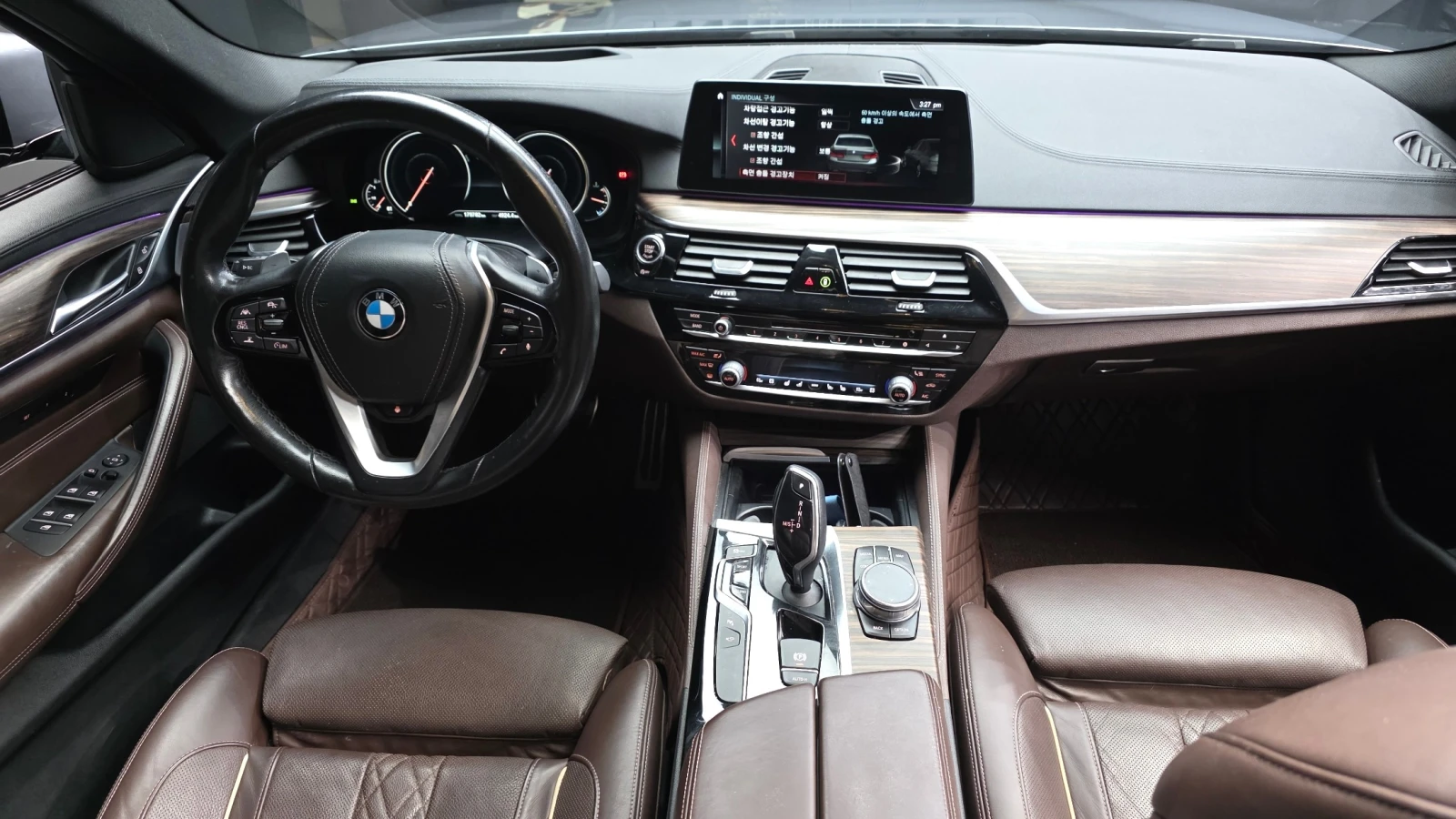 BMW 530 530i xDrive M Sport Plus | HUD | 360  Камера | , снимка 5 - Автомобили и джипове - 54919183