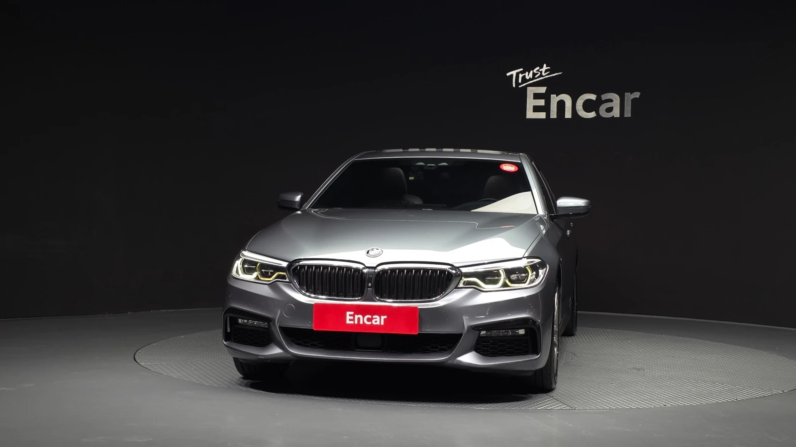 BMW 530 530i xDrive M Sport Plus | HUD | 360  Камера | , снимка 3 - Автомобили и джипове - 54919183