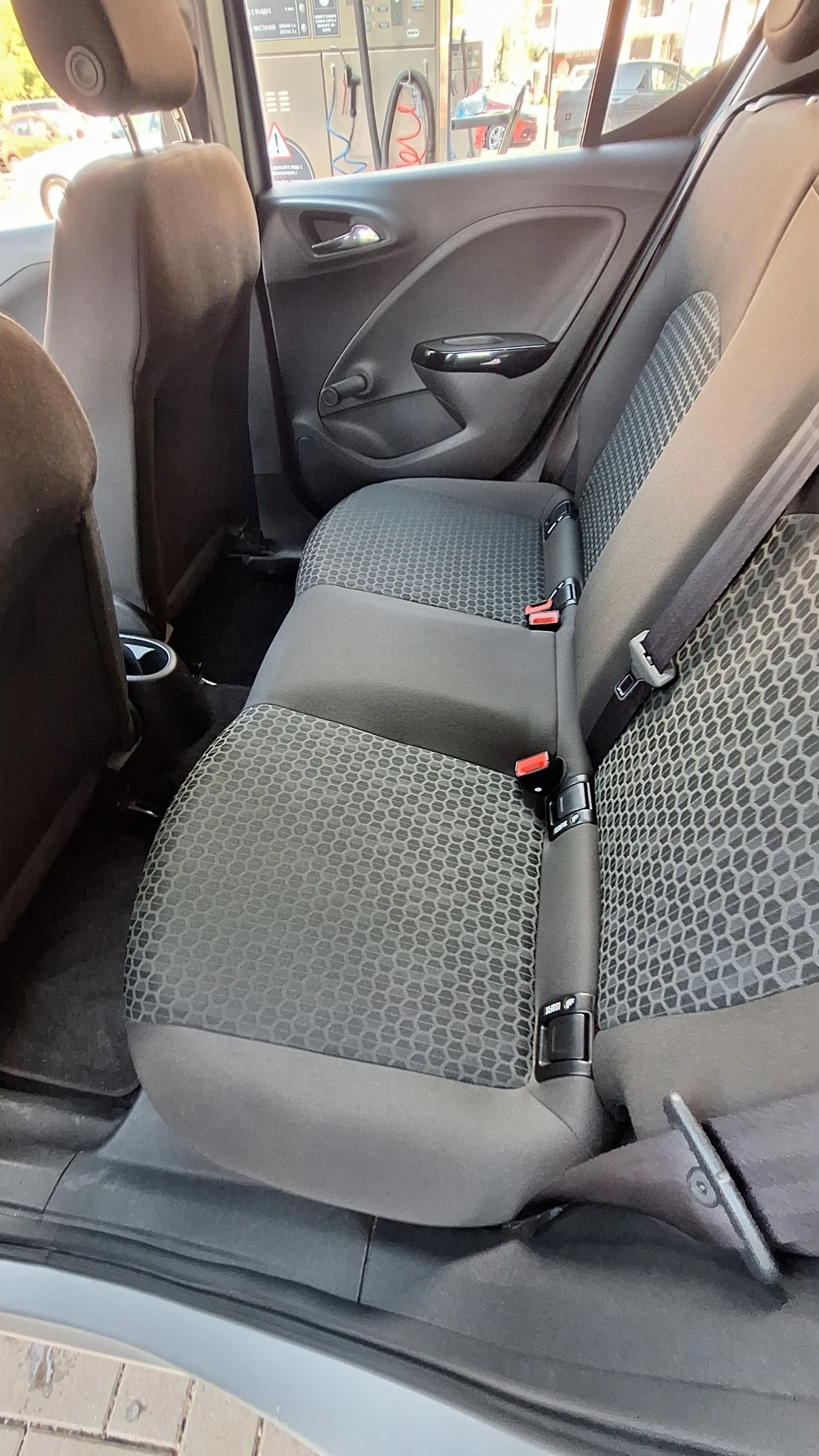 Opel Corsa, снимка 6 - Автомобили и джипове - 54932631