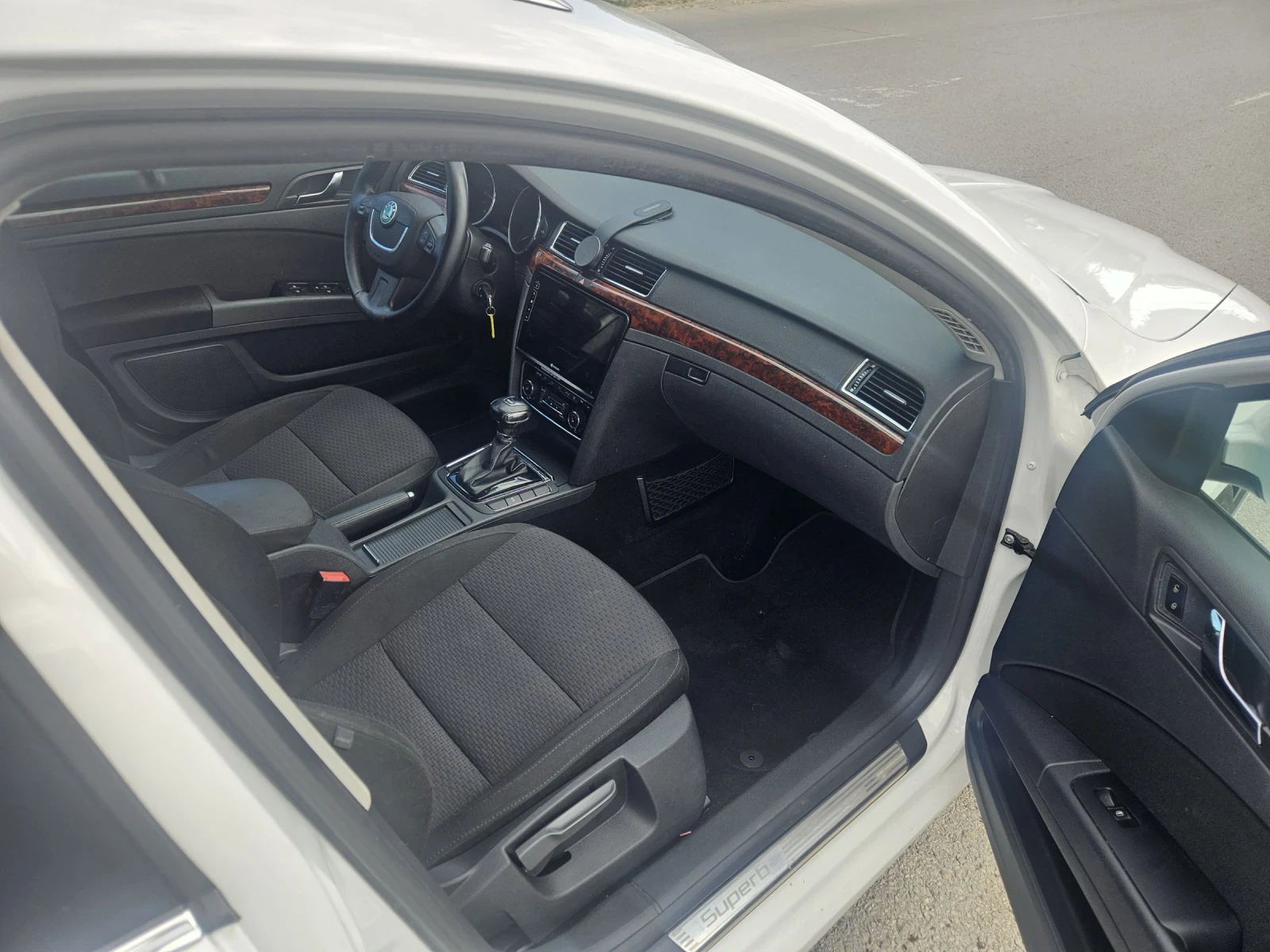 Skoda Octavia 2.0 tdi  177 k.c. HIGLINE, снимка 10 - Автомобили и джипове - 55005788
