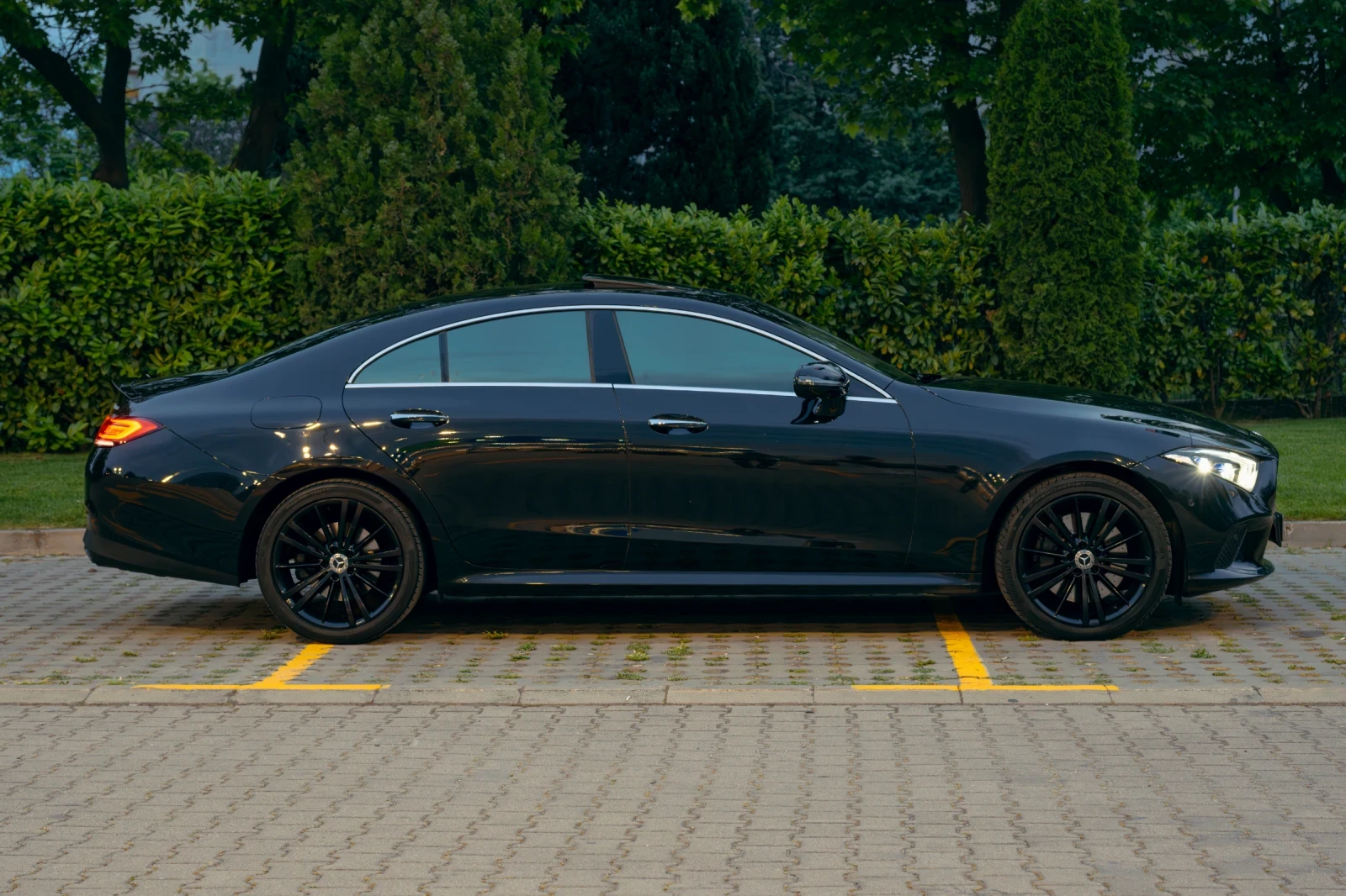Mercedes-Benz CLS 400, снимка 7 - Автомобили и джипове - 55022923