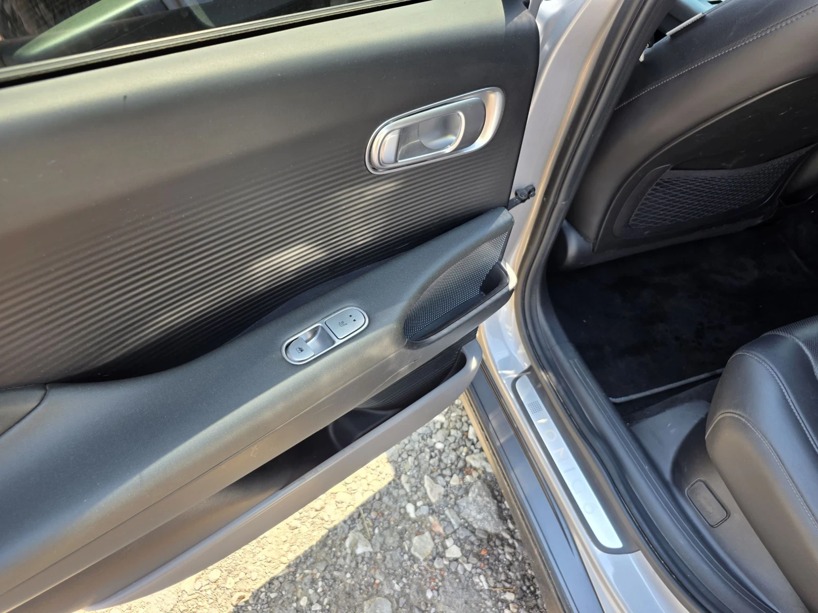 Hyundai Ioniq 6 77 kw, снимка 10 - Автомобили и джипове - 55177175