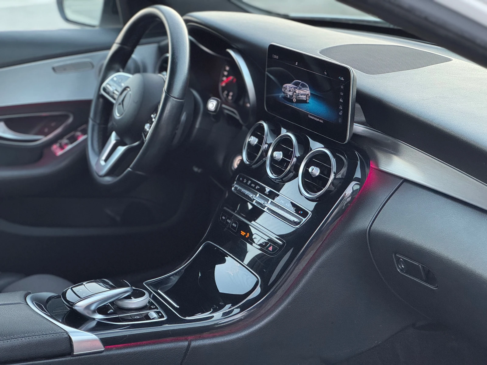 Mercedes-Benz C 220 CDI* ABIENT* LED* FACE* 2021г* Германия* Топ* , снимка 14 - Автомобили и джипове - 55198840