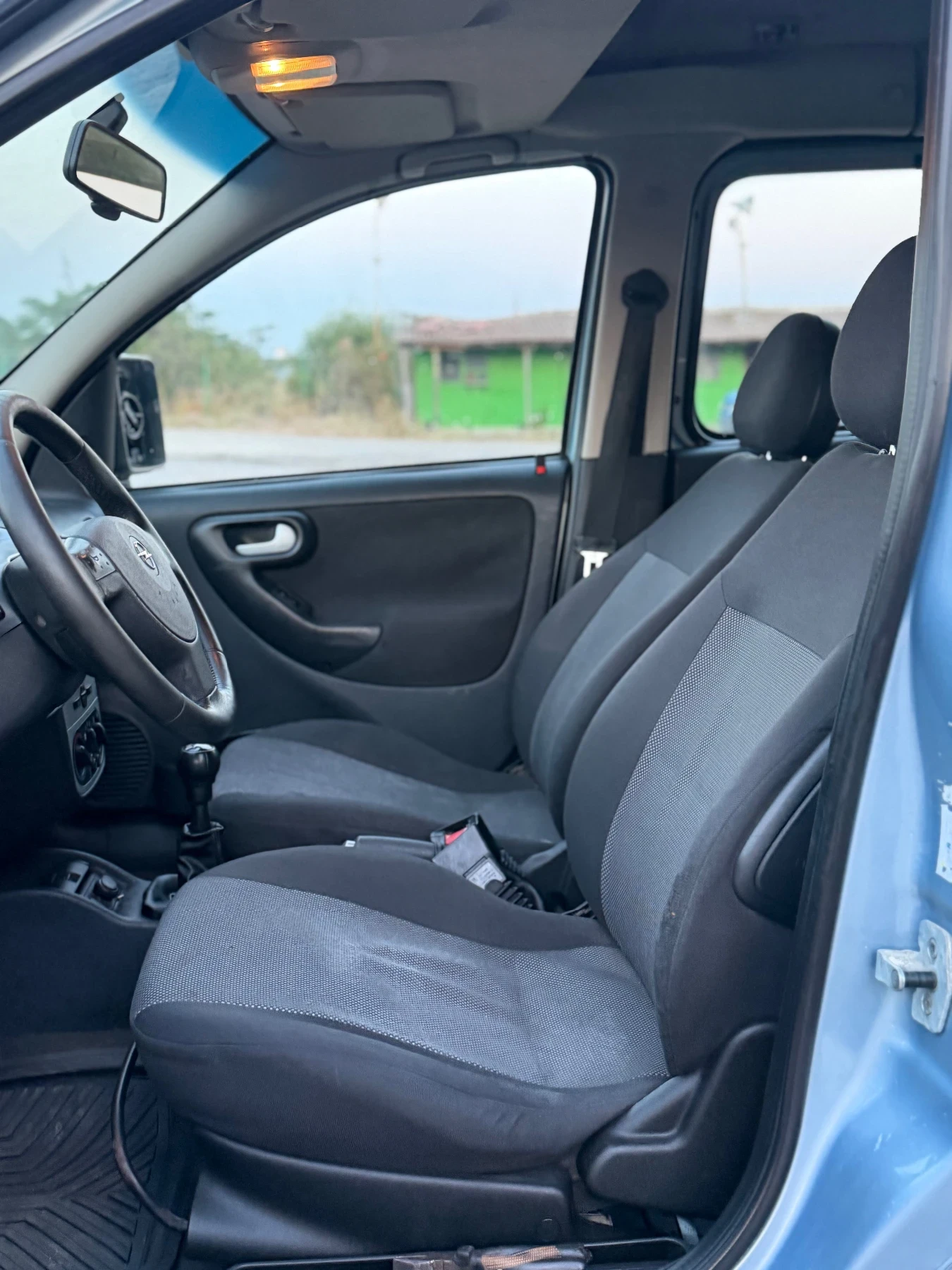 Opel Combo 1.6 бензин/Метан, снимка 7 - Автомобили и джипове - 55599472
