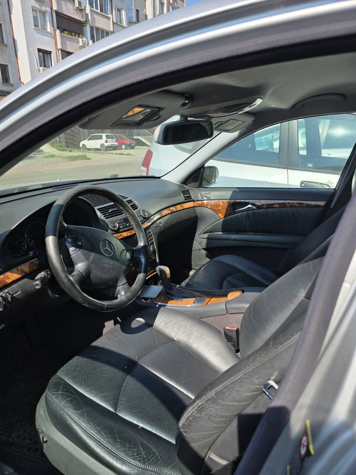 Mercedes-Benz E 270, снимка 8 - Автомобили и джипове - 55977695