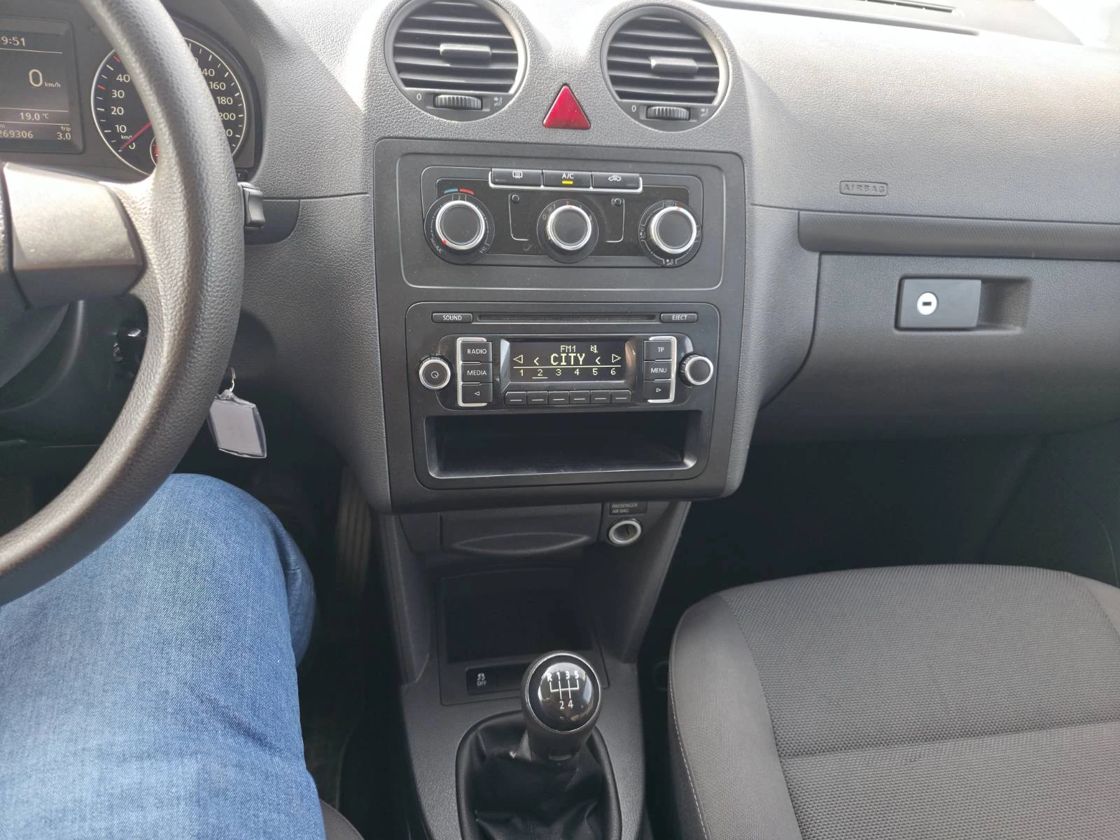 VW Caddy 2.0 фаб.Метан, снимка 10 - Автомобили и джипове - 56111889