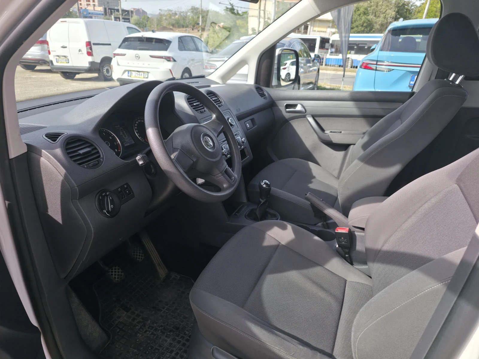 VW Caddy 2.0 фаб.Метан, снимка 5 - Автомобили и джипове - 56111889
