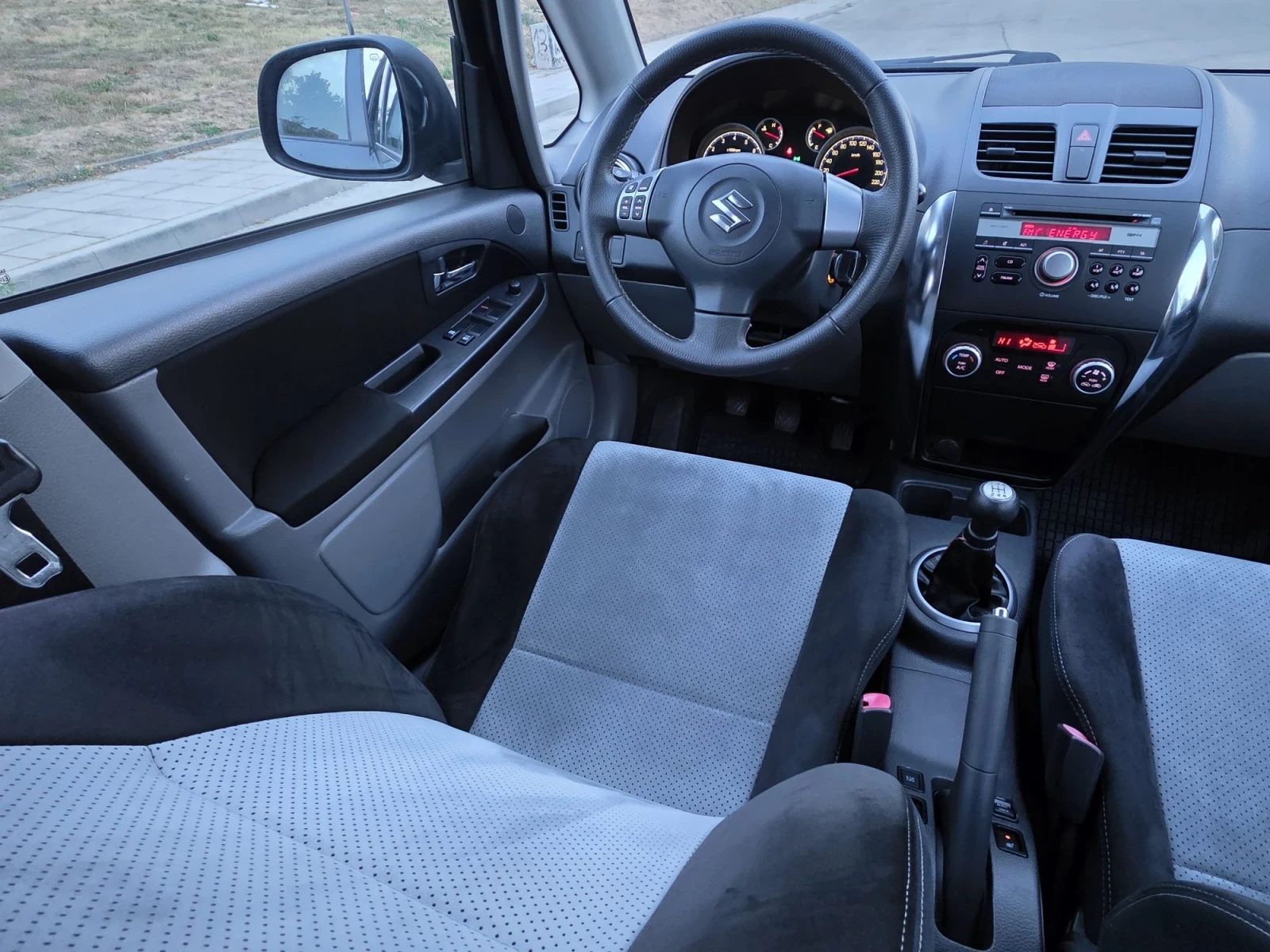 Suzuki SX4 103000км, 4X4, Shine, Фейслифт , снимка 9 - Автомобили и джипове - 56203068