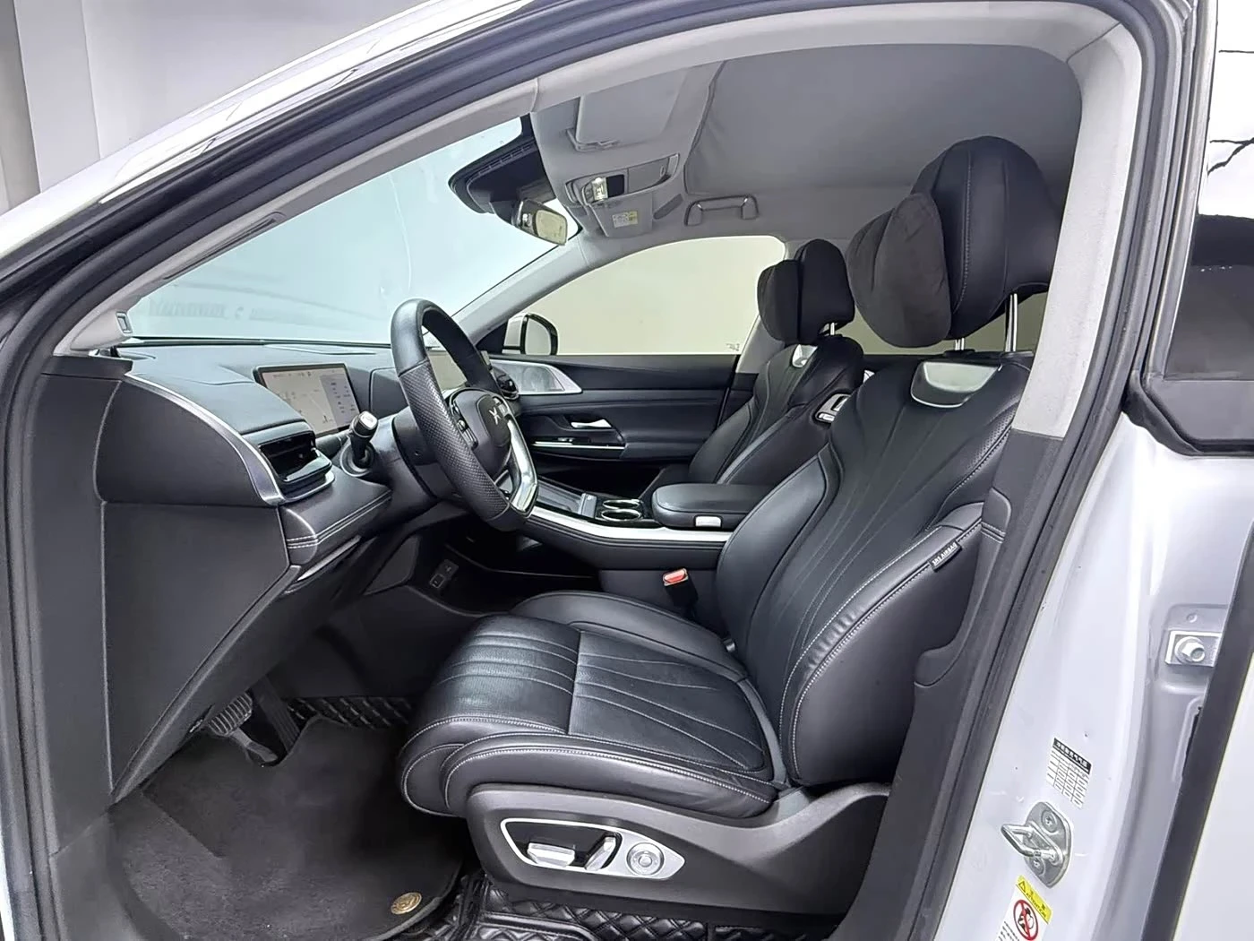 Xpeng G9 Performance Pro 650 autogeorge.com | Mobile.bg � ����������� 9