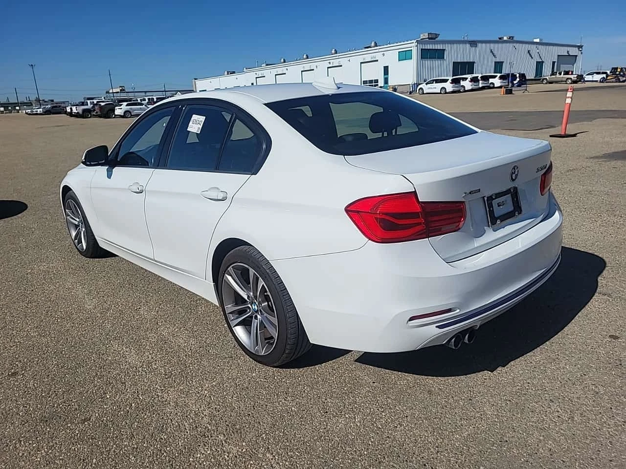 BMW 330 * 330I XDRIVE * CARFAX *  | Mobile.bg � ����������� 4