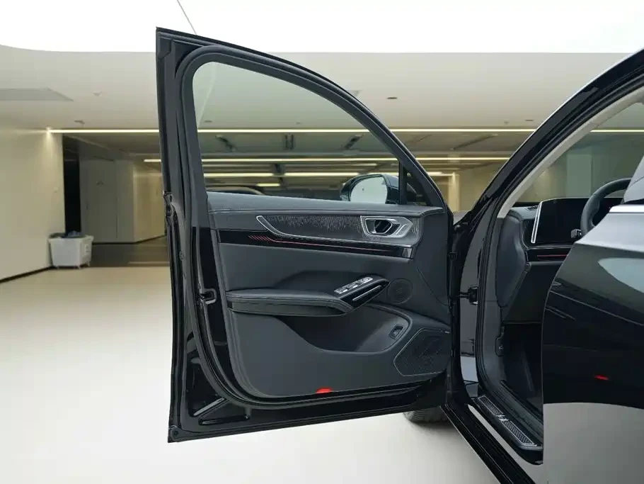 HongQi H9 2.0T 2WD Qixiang Private Style Edition 5-seater | Mobile.bg � ����������� 12