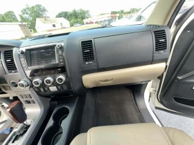 Toyota Sequoia Platinum FlexFuel, снимка 9