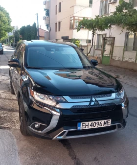 Обява за продажба на Mitsubishi Outlander 2.4SPECIAL EDITION 4X4 КОЖА С АЛКАНТАРА 7МЕСТА  ~22 000 EUR - изображение 1