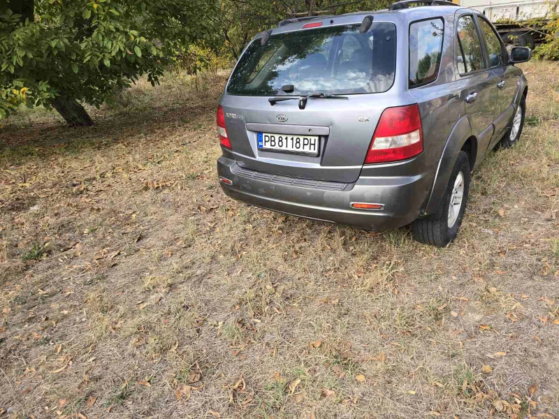 Kia Sorento I, снимка 3 - Автомобили и джипове - 47617235