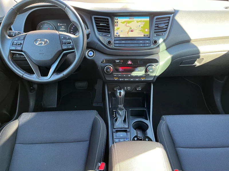 Hyundai Tucson AUTOMAT, снимка 7 - Автомобили и джипове - 48497333