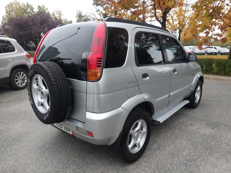 Daihatsu Terios 1, 3i 86ps KLIMA ITALY, снимка 4 - Автомобили и джипове - 52091090