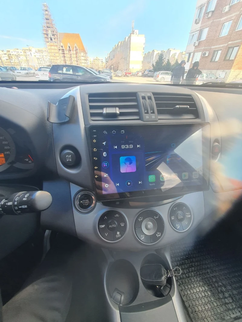 Toyota Rav4, снимка 8 - Автомобили и джипове - 53021111