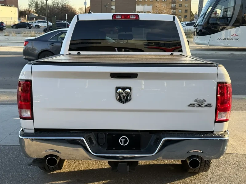 Dodge RAM 1500 Classic* Tradesman* Back up camera* CARFAX, снимка 5 - Автомобили и джипове - 52553935