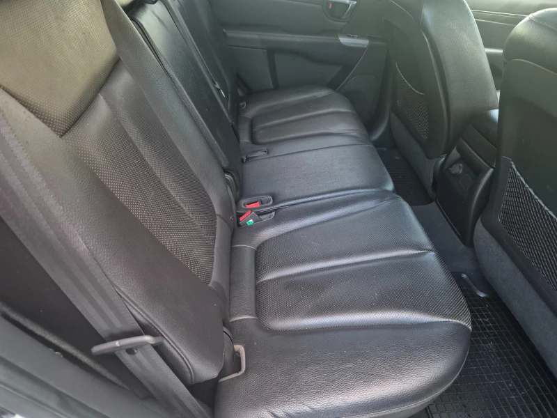 Hyundai Santa fe Restyling Automatik 4×4, снимка 14 - Автомобили и джипове - 53073144