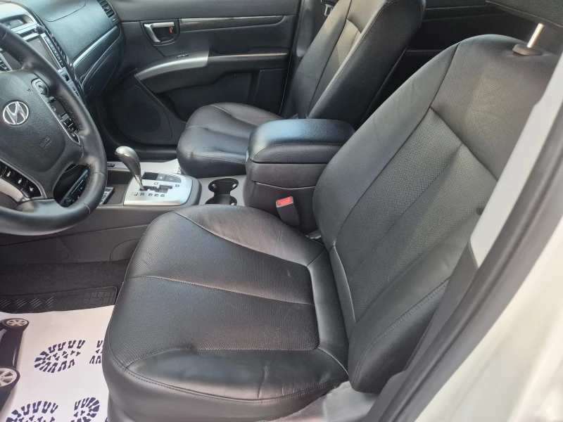 Hyundai Santa fe Restyling Automatik 4×4, снимка 10 - Автомобили и джипове - 53073144