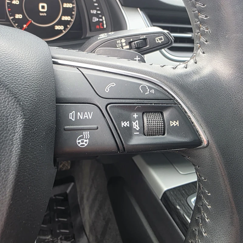 Audi Q7 3.0 TFSI/S-Line/Подгрев/Обдухване/360/Панорама, снимка 14 - Автомобили и джипове - 53454896