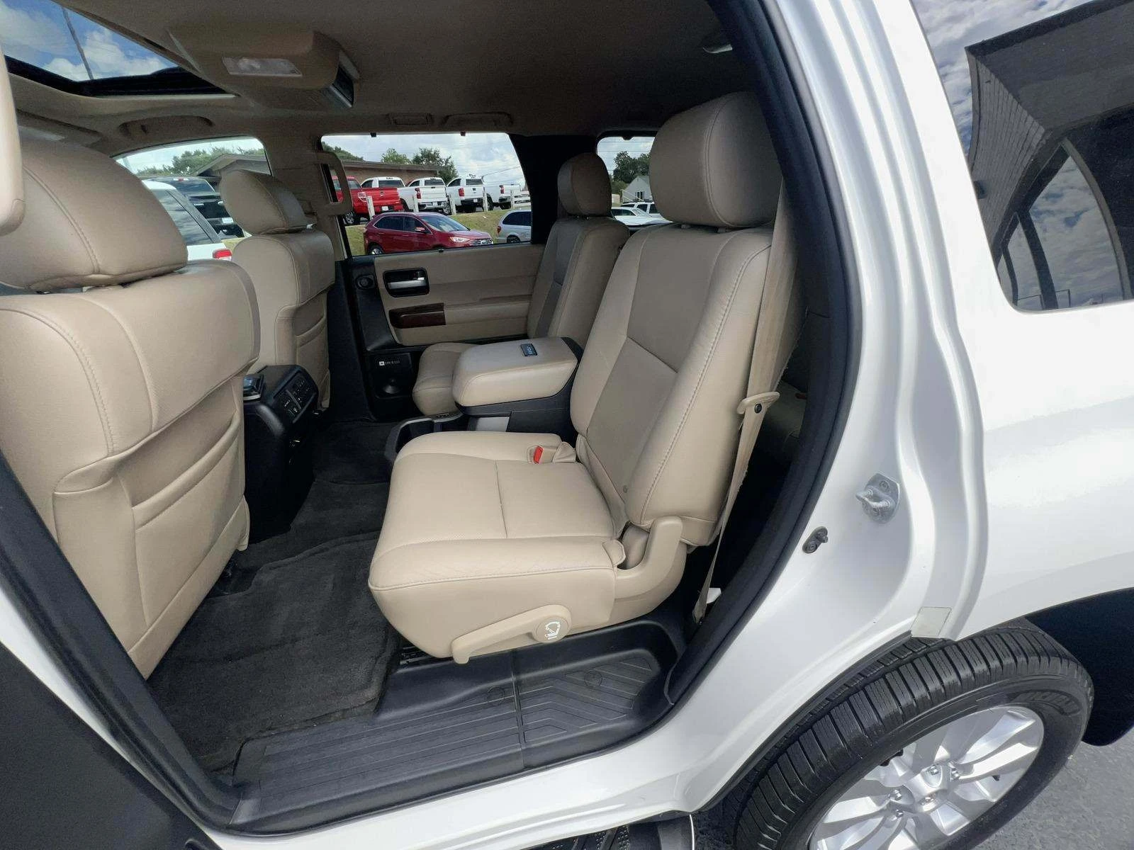 Toyota Sequoia Platinum FlexFuel | Mobile.bg � ����������� 12