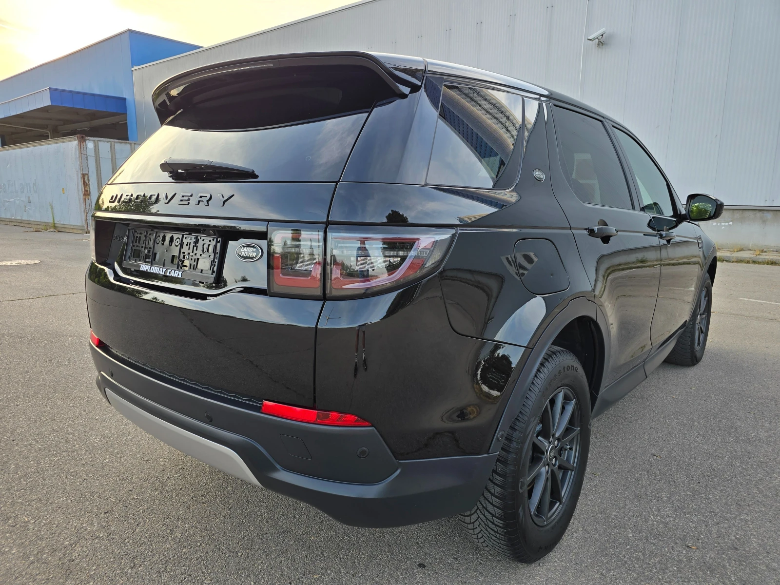 Land Rover Discovery Sport MILD HYBRID MHEV 2.0D TD4 NARVIK BLACK - изображение 4