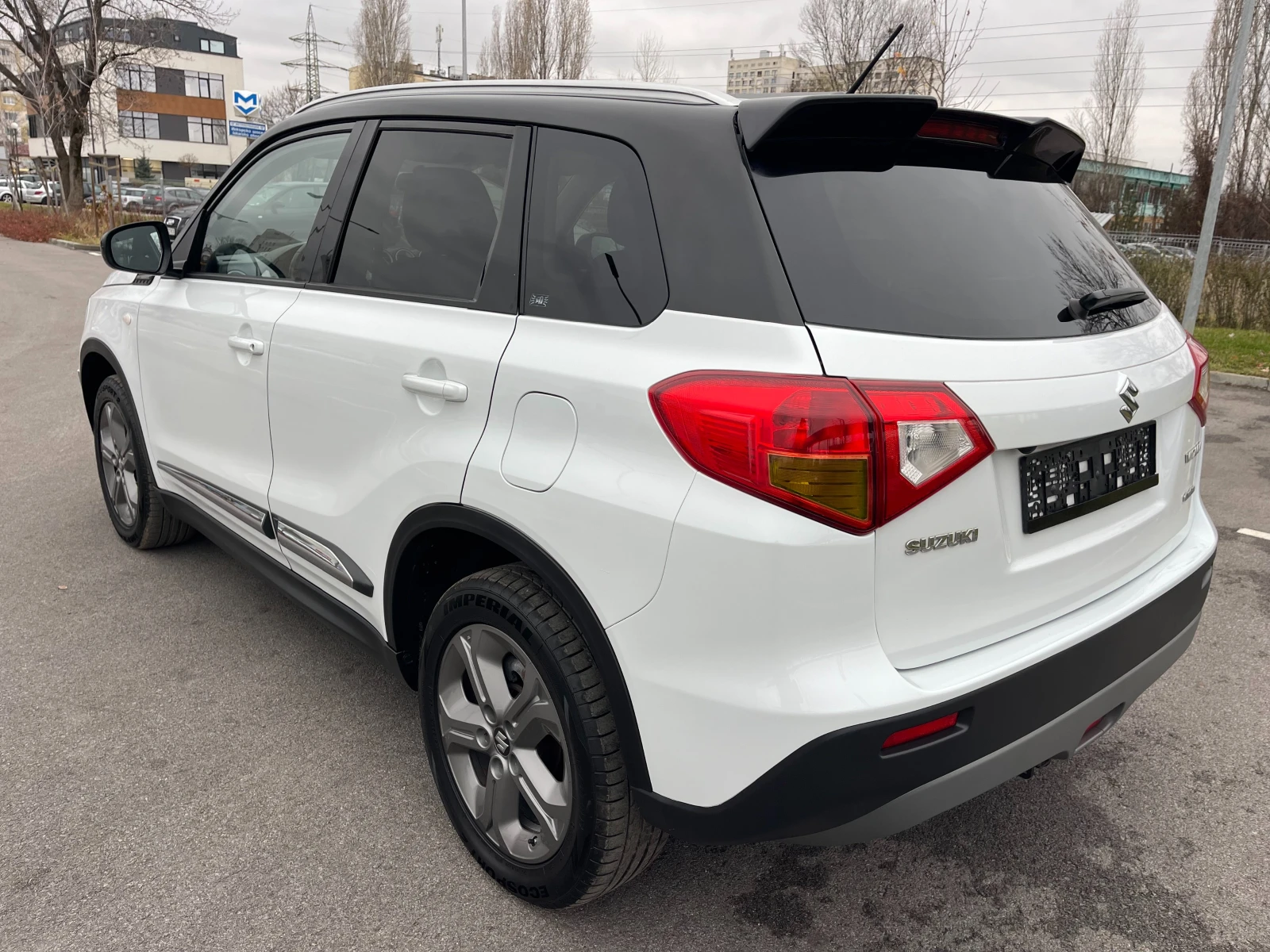 Suzuki Vitara 1.6DDIS 4x4* ALLGRIP*  - изображение 6