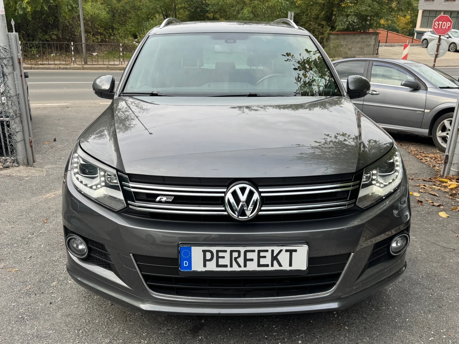 VW Tiguan 2.0TDI 4motion DSG* R-Line - изображение 2