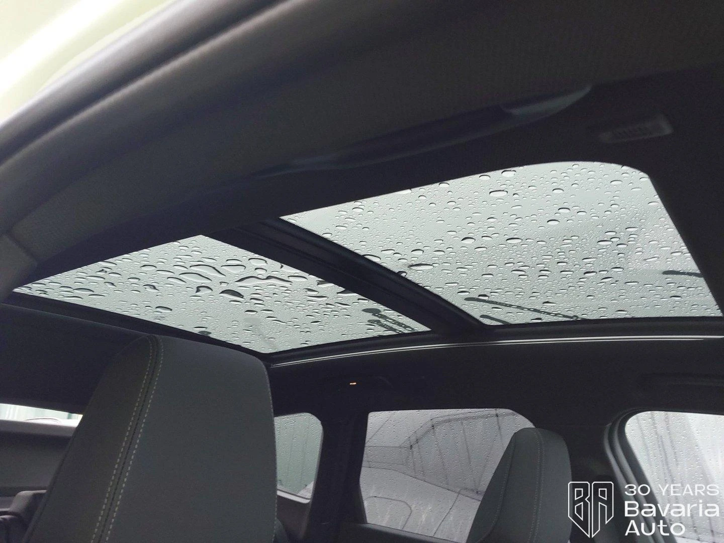 BMW iX1 30 xDrive M Sport  Paket | Mobile.bg   8