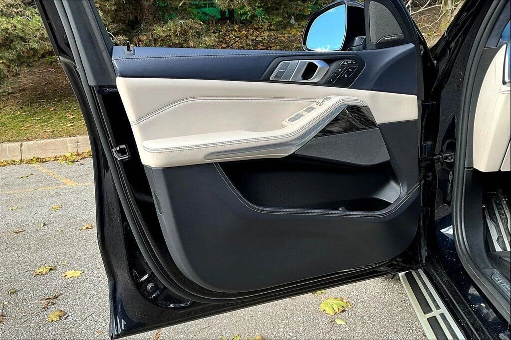 BMW X7 40i* �����* 360 ������* ���������* 4 ��������*  | Mobile.bg � ����������� 10