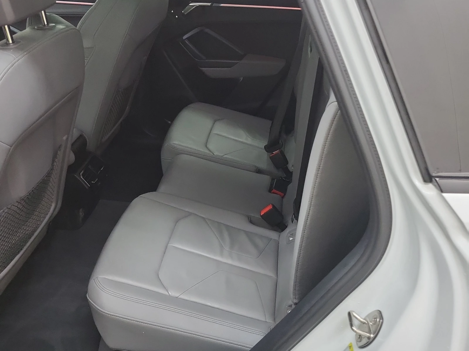 Audi Q3 2L 4cyl AWD - изображение 4