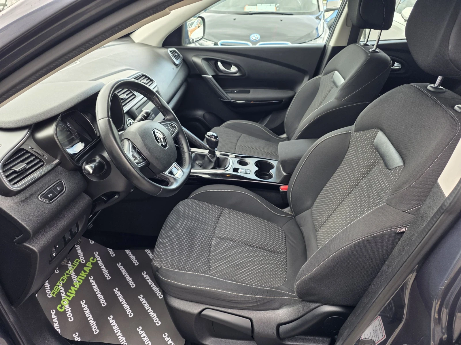 Renault Kadjar Facelift , снимка 8 - Автомобили и джипове - 54080628