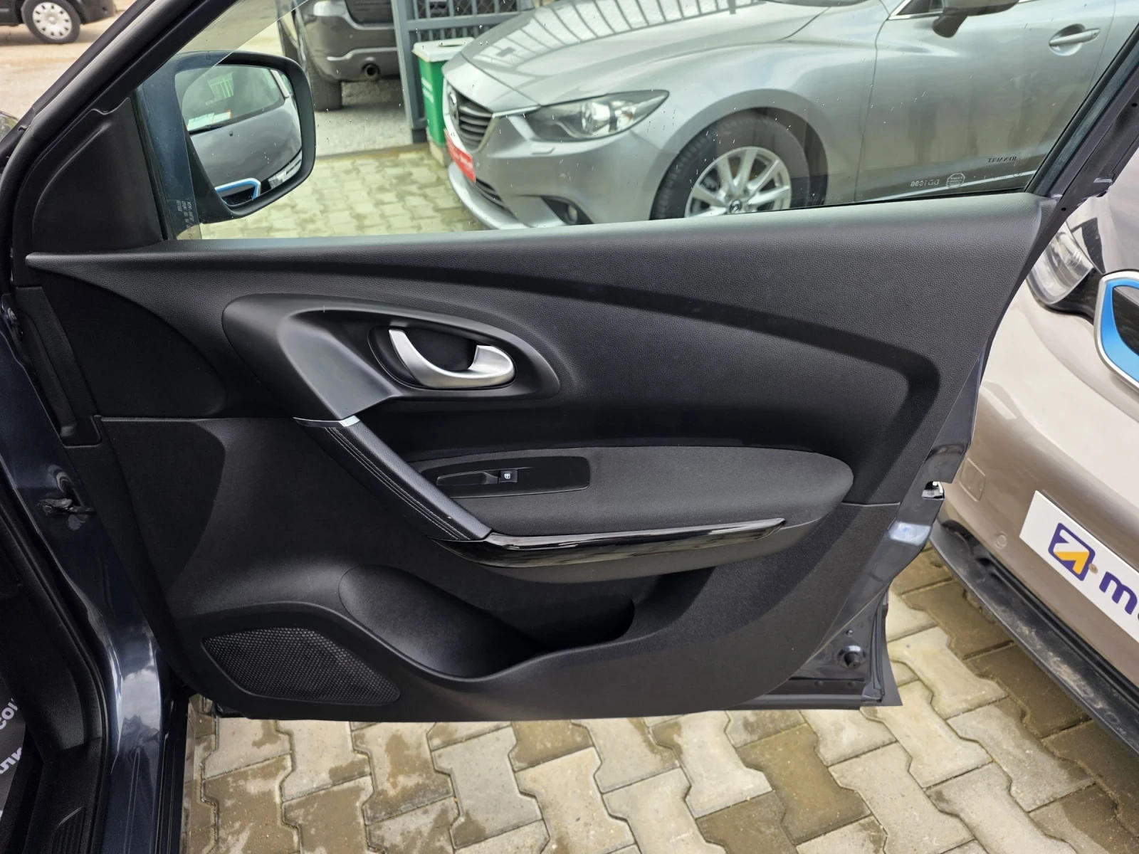 Renault Kadjar Facelift , снимка 14 - Автомобили и джипове - 54080628