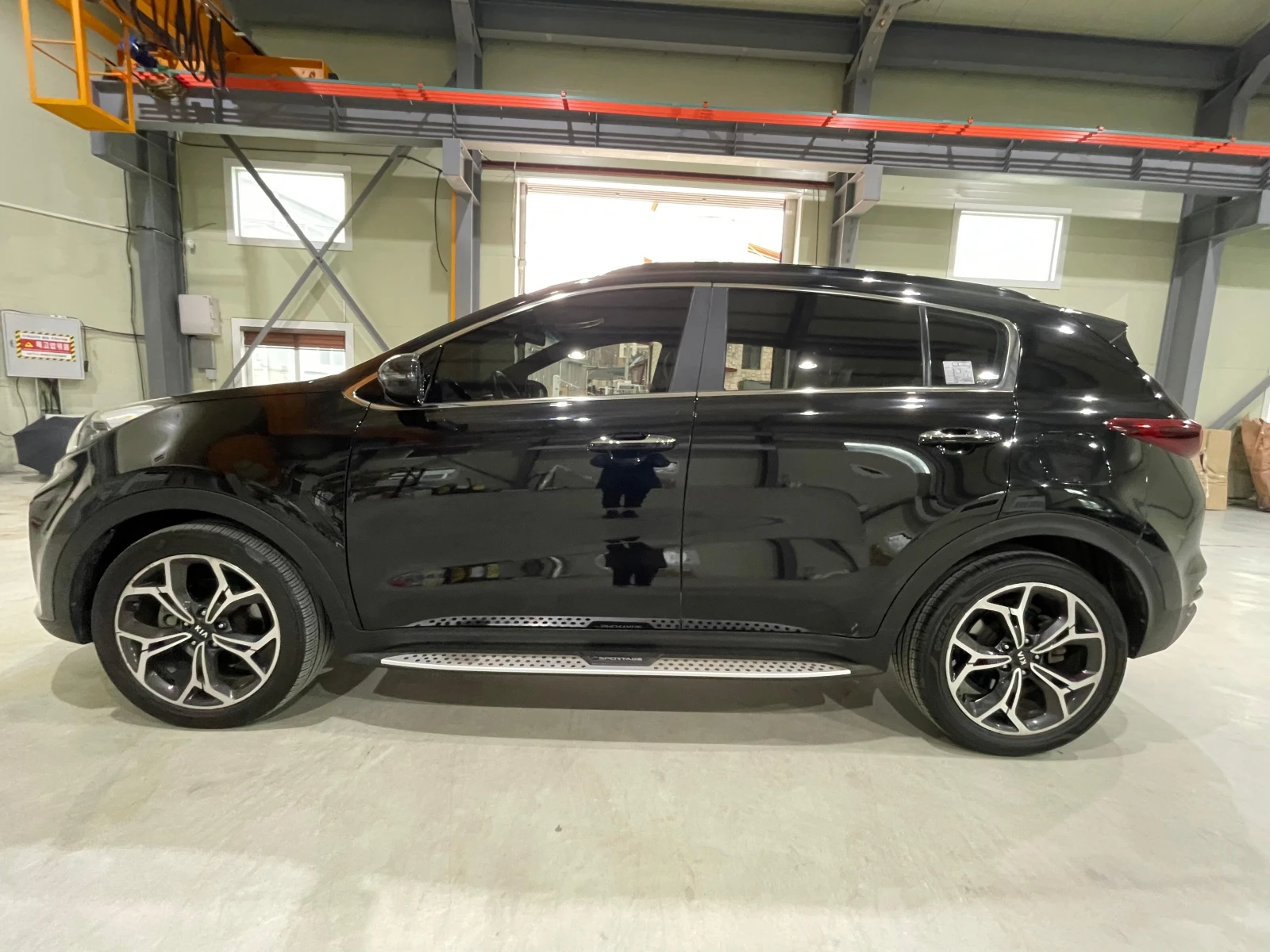 Kia Sportage 2.0D ! 2WD ! Intelligent !, снимка 4 - Автомобили и джипове - 54138873