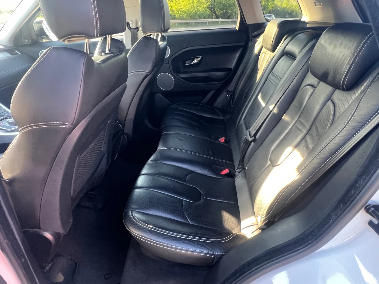 Land Rover Evoque, снимка 11 - Автомобили и джипове - 54449119