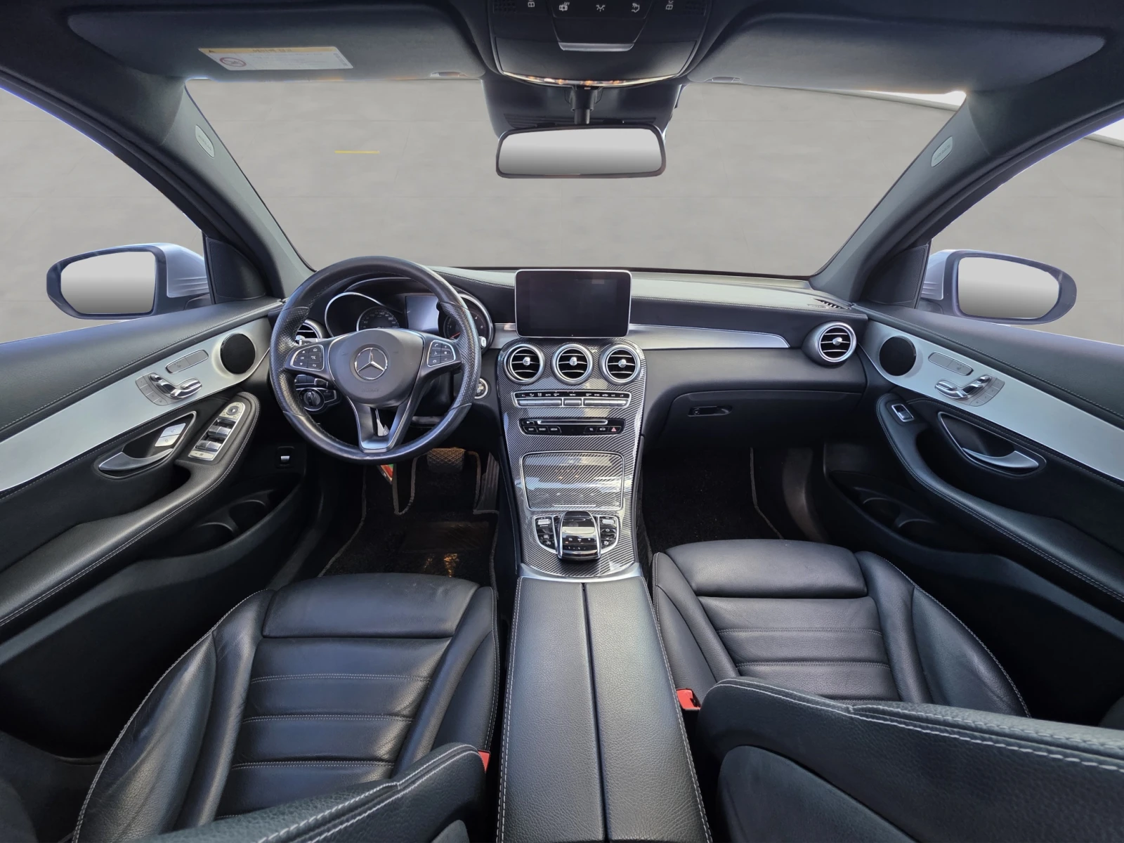 Mercedes-Benz GLC 220 9G TRONIC-4MATIC, снимка 9 - Автомобили и джипове - 54720159