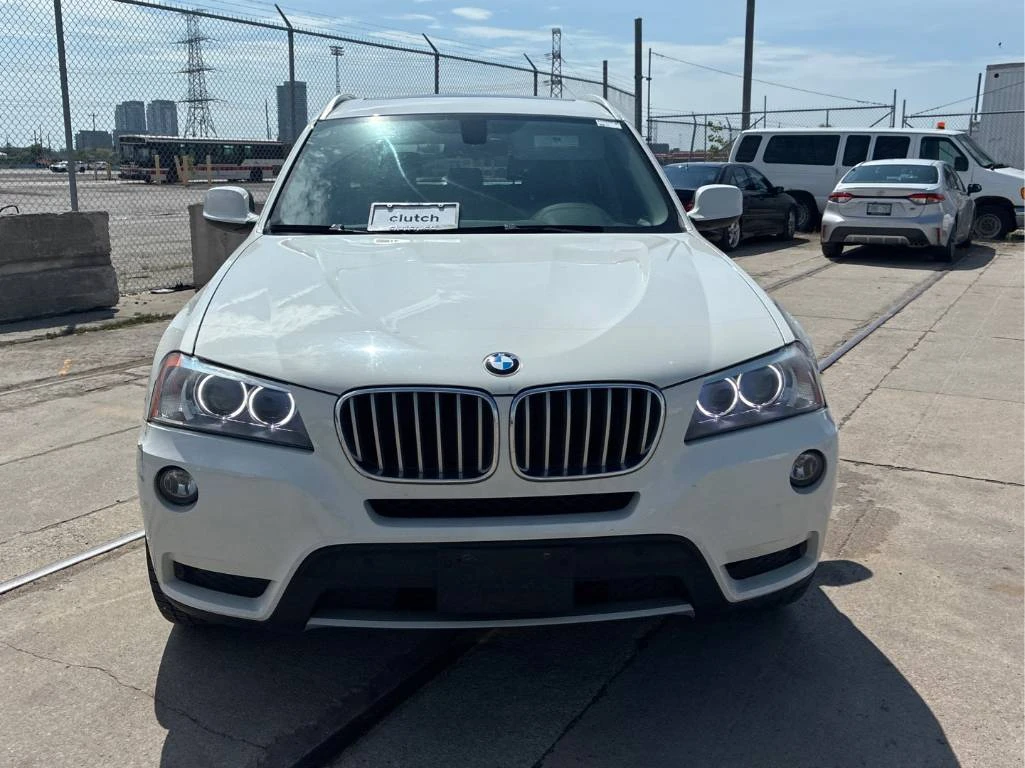 BMW X3 xDrive28i* CARFAX* ПАНО * ДВА КЛЮЧА, снимка 2 - Автомобили и джипове - 54923235