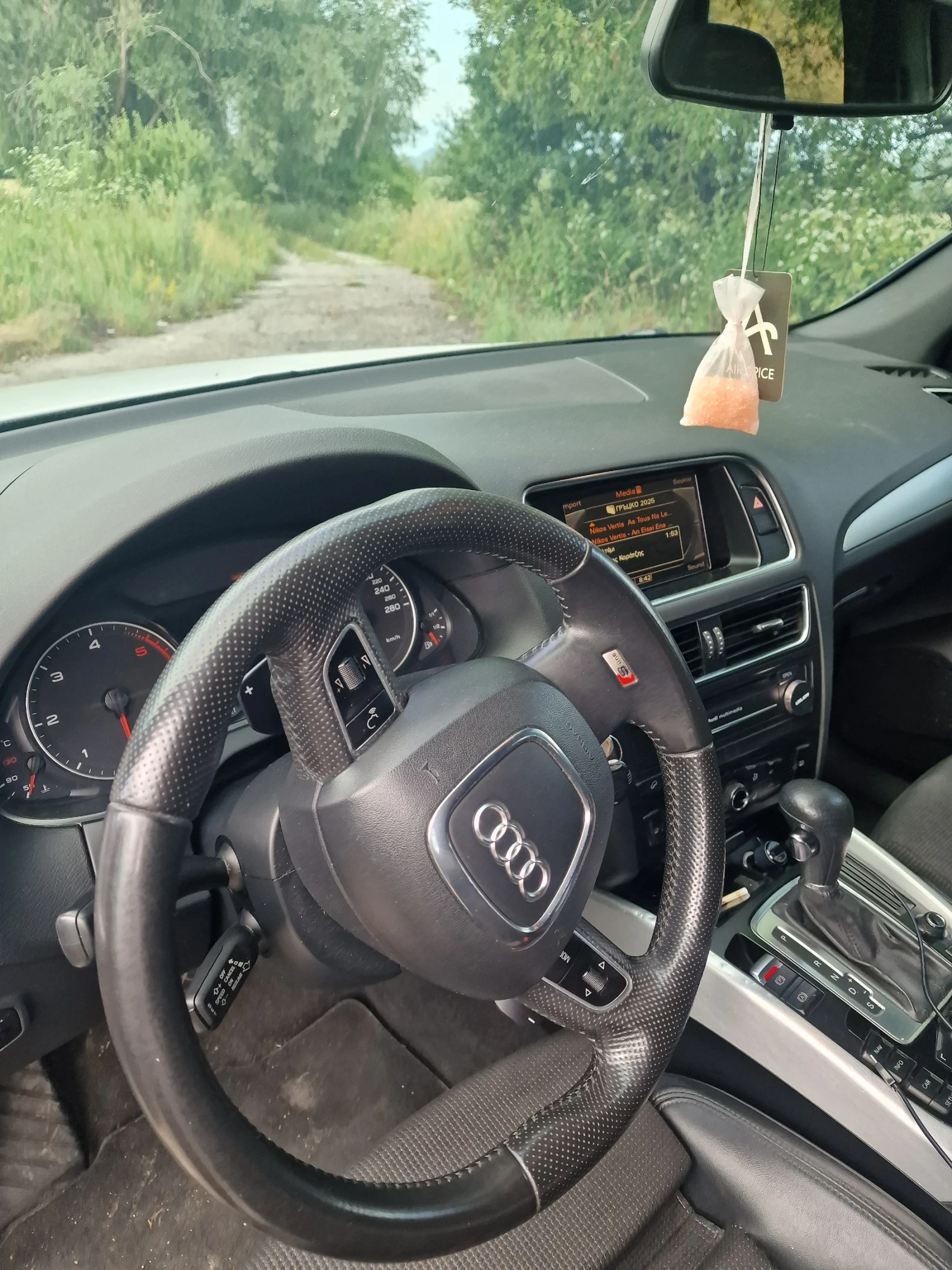 Audi Q5, снимка 7 - Автомобили и джипове - 55141987