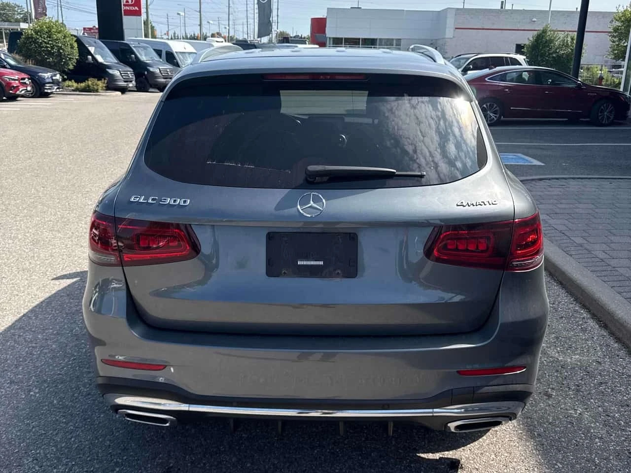 Mercedes-Benz GLC 300 * CARFAX * ОПЦИЯ ЗА ФИНАНСИРАНЕ, снимка 4 - Автомобили и джипове - 55777878