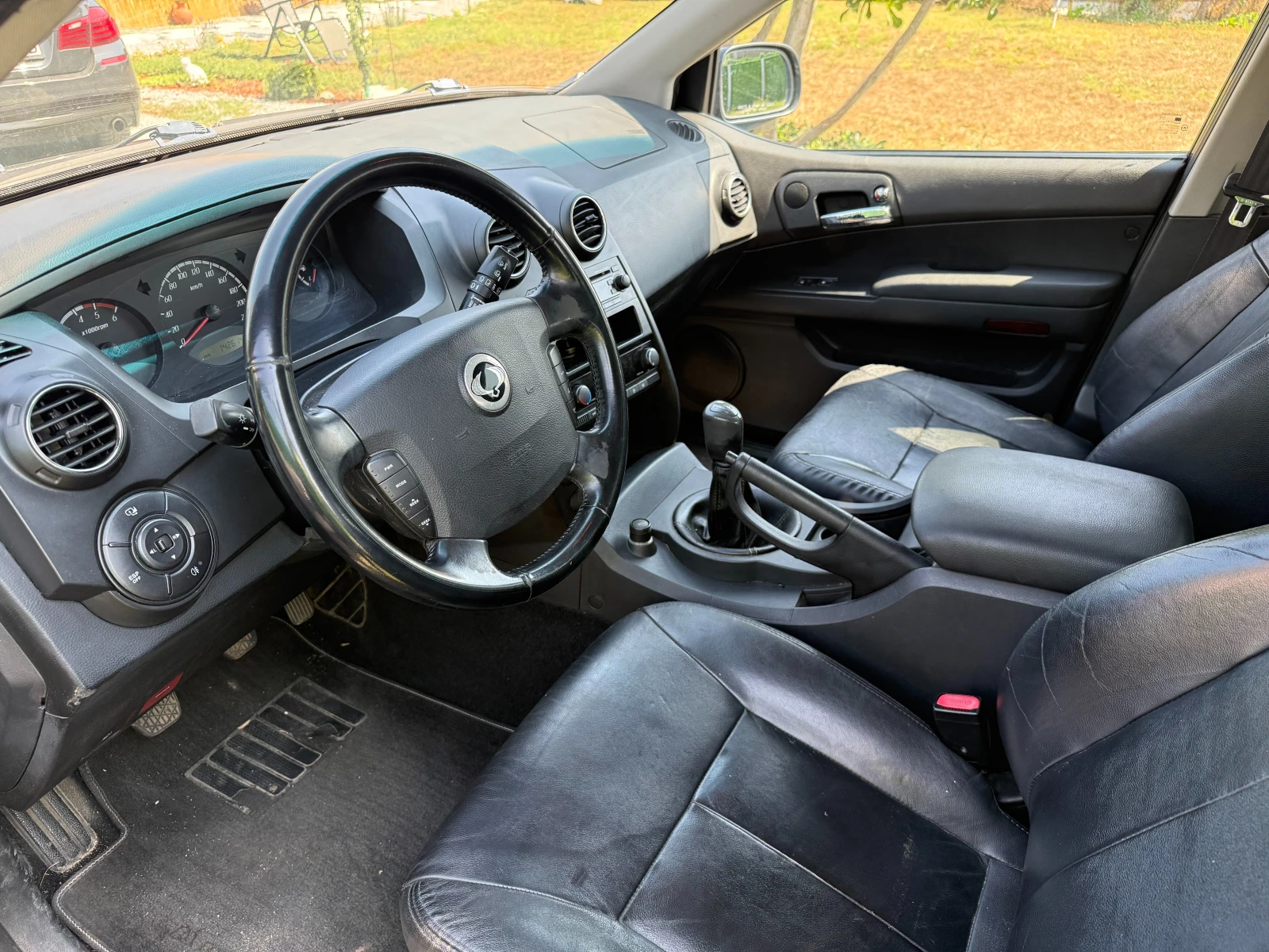 SsangYong Actyon, снимка 6 - Автомобили и джипове - 56124171
