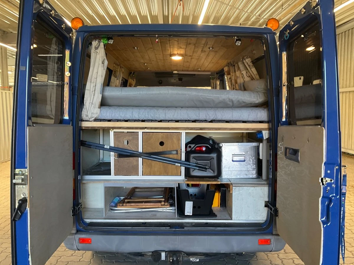 Mercedes-Benz 208 Mercedes-Benz Sprinter 208D   оборудван кемпер |  - изображение 10