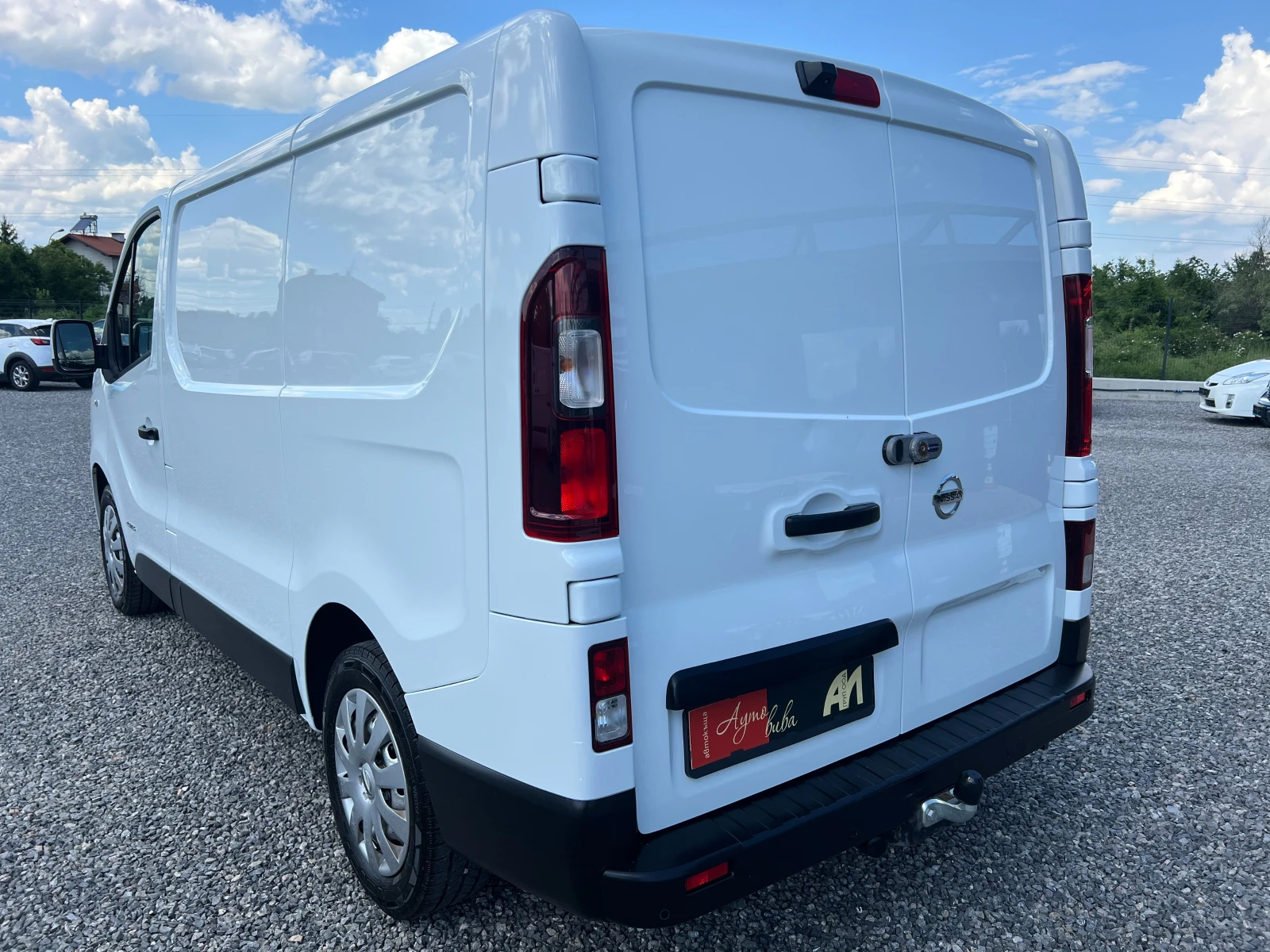 Nissan NV300 2.0DCi 145k.c./Серв. история/160334км./3-МЕСТЕН/, снимка 3 - Бусове и автобуси - 54717399