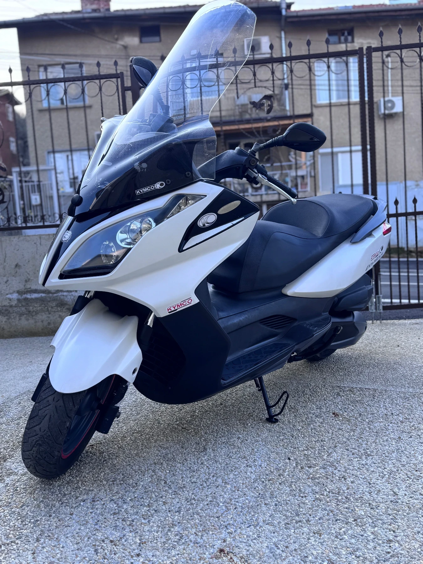 Kymco Downtown 300i Top  - изображение 2