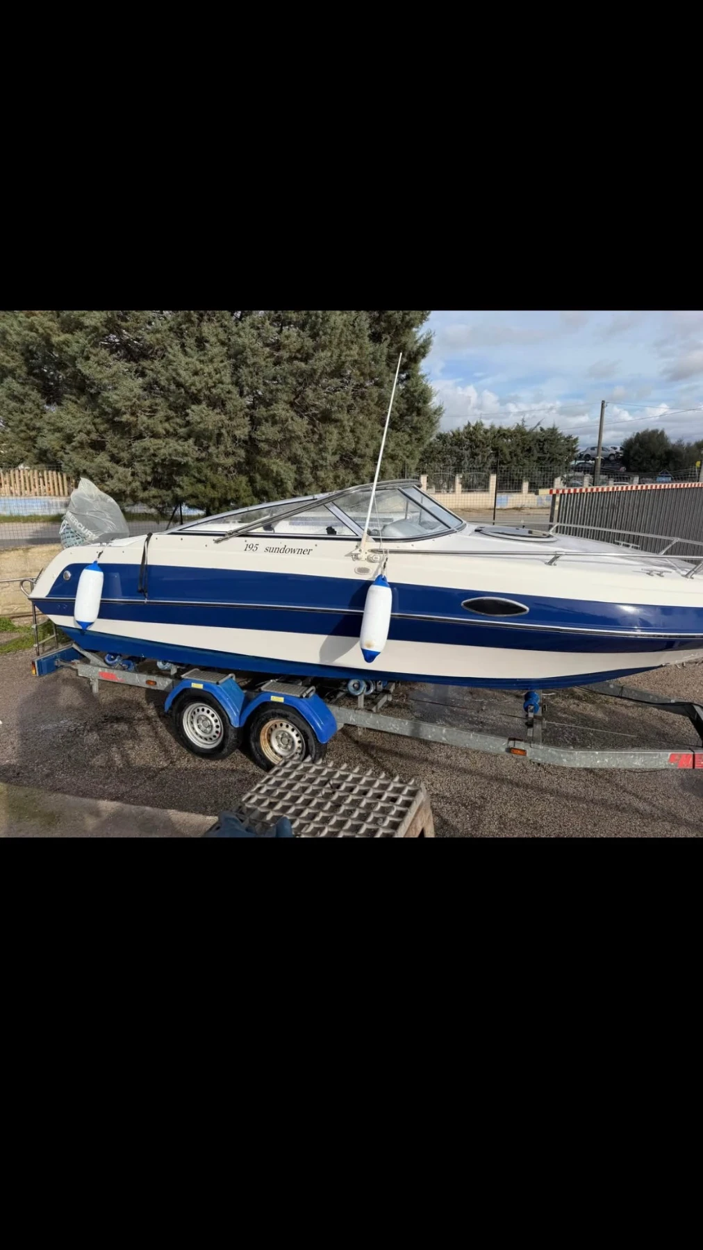 ����� Gobbi | Mobile.bg � ����������� 1