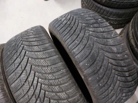 Гуми Зимни 235/50R18, снимка 3